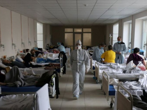В Украине за сутки обнаружили почти тысячу новых случаев COVID-19: Донетчина – на втором месте