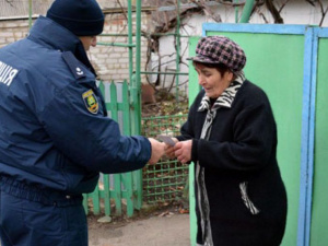 В Донецкой области участковый поддерживает порядок в 20 населенных пунктах (ФОТО)