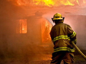 Стало известно, сколько жизней унесли пожары в Мариуполе за 2017 год (ВИДЕО)