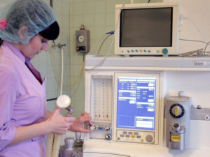 За два года ММК им. Ильича передал мариупольским больницам кислорода на сумму свыше 4 млн грн. (ФОТО)