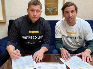 Амбасадор «Рятуємо життя» Дарійо Срна закликав клуби Ліги чемпіонів з футболу допомагати Україні