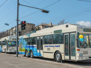В Мариуполе вместо троллейбусов на ряд маршрутов выйдут автобусы (СХЕМА ДВИЖЕНИЯ)
