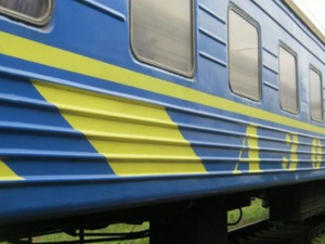 Руководство «Укрзализныци» пересмотрит расписание движения поезда Мариуполь - Киев (ФОТО)
