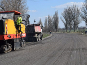На «дороге жизни» Запорожье - Мариуполь ограничили скорость передвижения: ремонт продолжается (ФОТО+ВИДЕО)