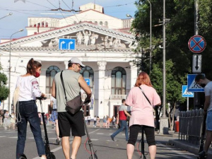 Центр Мариуполя станет пешеходным в выходные: как будет курсировать транспорт?