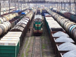 Мариупольские металлурги могут потерять часть выручи из-за новых тарифов на железной дороге