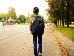 В Мариуполе 12-летний школьник сутки не появлялся дома
