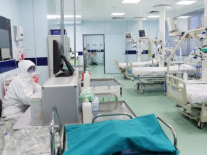 В больницах Украины выросло количество пациентов с COVID-19