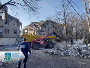 У Селидовому завершили розбір завалів будинку: серед загиблих - подружжя ВПО з Гірника