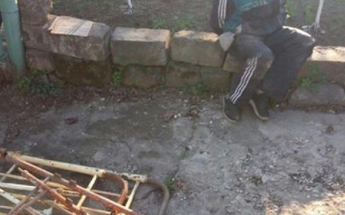 Мариуполец сдал копам грабившего его «кроватного» вора (ФОТО)