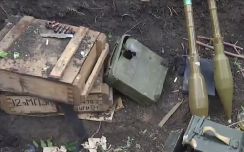 Опубликовано видео о мощном обстреле морпехов под Мариуполем. Четыре человека ранены (ВИДЕО)