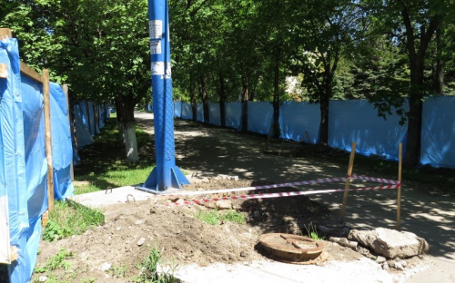В Мариуполе появился «голубой квартал» (ФОТОФАКТ)