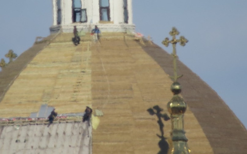В Мариуполе произошло преображение самого большого купола города (ФОТОФАКТ)