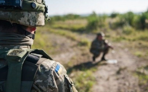 Под Мариуполем боевики открыли огонь из тяжелых минометов