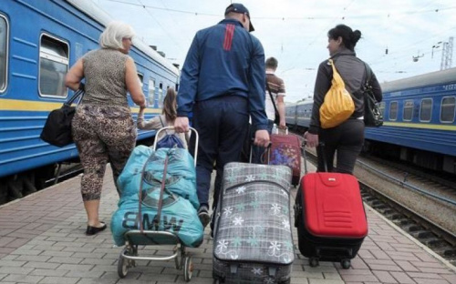 «ЗаАрканили» и могут лишить выплат переселенцев из Донбасса