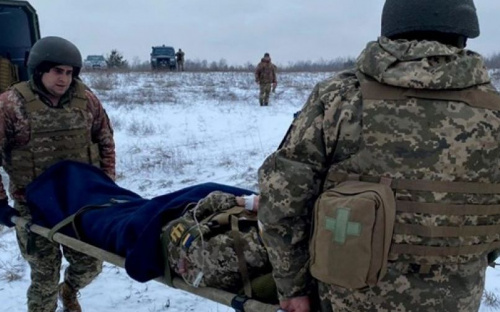 В результате обстрелов на Донбассе ранен воин ВСУ