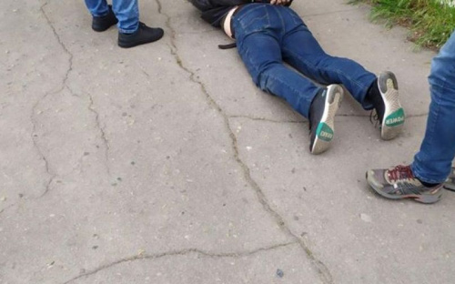 Полицейские за 30 тысяч гривен обещали мариупольцу закрыть уголовное производство (ФОТО)
