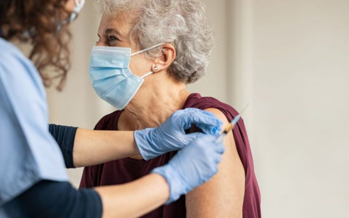 Иммунизация спасает человечество: история вакцинации от оспы до коронавируса