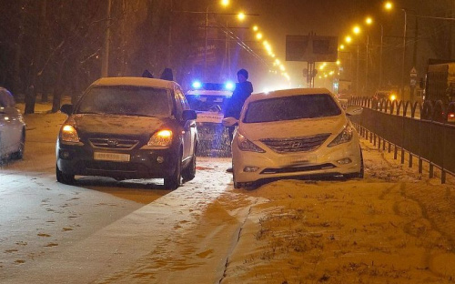 Непогода в Мариуполе спровоцировала несколько аварий (ФОТО)