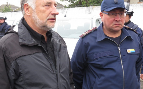  В Мариуполе спасатели ГСЧС получили награды от Президента (ВИДЕО)