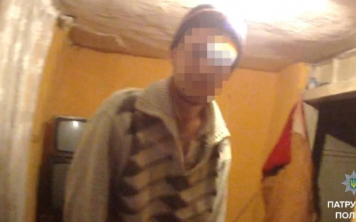 Запах ацетона помог копам задержать мариупольца, захватывавшего государственные здания (ФОТО)