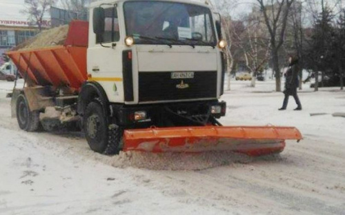 Мариуполь поделили между «Зеленстроем» и «Автодором» для ускоренной чистки от снега
