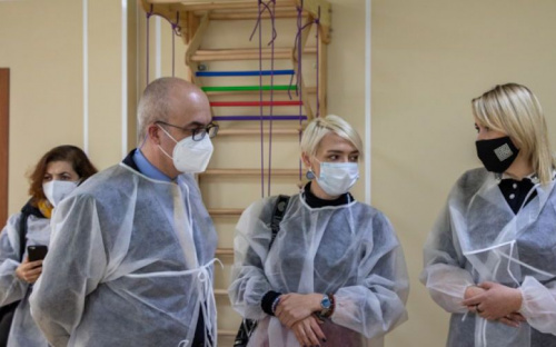 Мариупольские больницы оценила делегация из Турции
