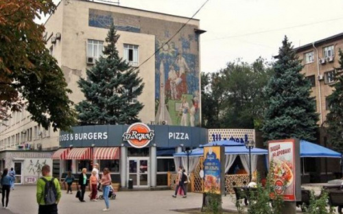 Мариупольские предприниматели просят не повышать цены на размещение МАФов