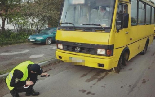 Полицейский техосмотр в Мариуполе не прошли аж три маршрутки