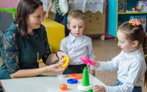 В Мариуполе отремонтируют центр для детей с инвалидностью