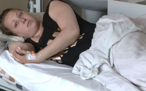 В Ровно подняли на ноги жительницу Мариуполя с переломом позвоночника: прыгала с ребенком из горящего дома
