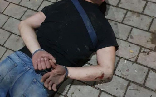 В Мариуполе конфликт на детской площадке обернулся нападением с ножом