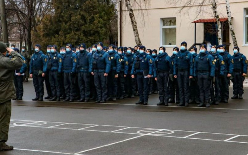 Молодые военнослужащие готовы приступить к патрулированию улиц Мариуполя