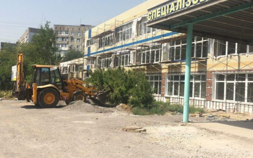 В Мариуполе завершается капитальный ремонт опорной школы № 66 (ФОТО)