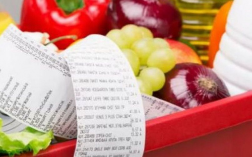 Мариупольцы о ценах: кажется, что продукты первой необходимости дорожают с каждым днем (ФОТО)