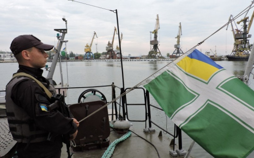 Мариупольская морская охрана почтила память собратьев