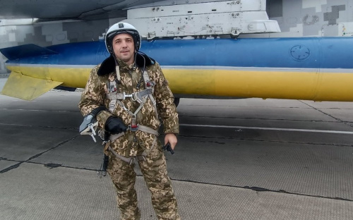Історія льотчика, яки знищував ворога на Зміїному і прикривав вертушки в Маріуполі