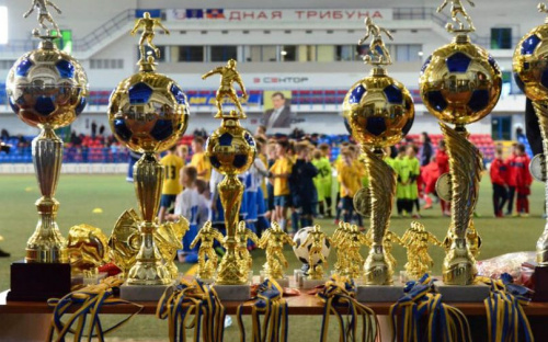 В Мариуполе 16 футбольных команд сразятся в турнире памяти Бойко