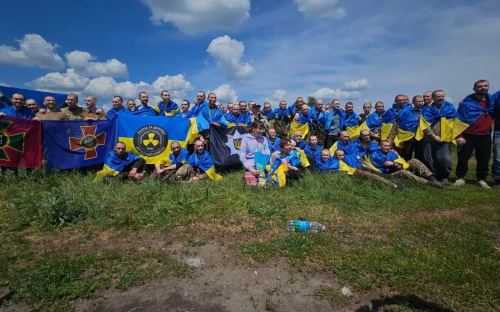 З російського полону повернулися 75 українців та українок: серед них – захисники Маріуполя