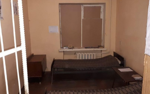 Офицер Военной службы правопорядка оставил задержанного умирать в камере на Донбассе