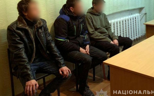 За «спасение от тюрьмы» мариупольчанка отдала мошенникам-гастролерам 5 тысяч долларов
