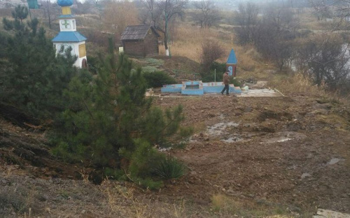 Бог уберег. Авария на водоводе едва не смыла мариупольский храм (ФОТО+ВИДЕО)