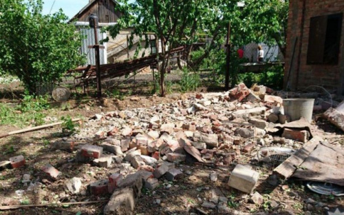 Стали известны последствия ночного обстрела жилых домов на Донетчине (ФОТО)