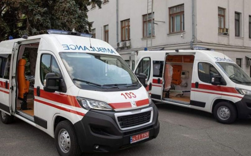 В Мариуполе мужчина разбился насмерть при падении