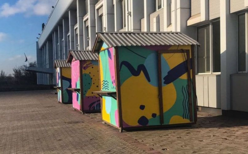 Праздник приближается: в Кальмиусском районе Мариуполя началась подготовка к Новому году (ФОТОФАКТ)