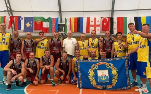 Мариупольские баскетболисты взяли «золото» на чемпионате Украины