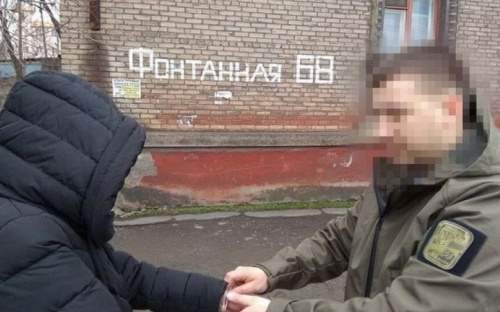 СБУ задержала в Мариуполе женщину за переоформление недвижимости на боевиков (ФОТО)