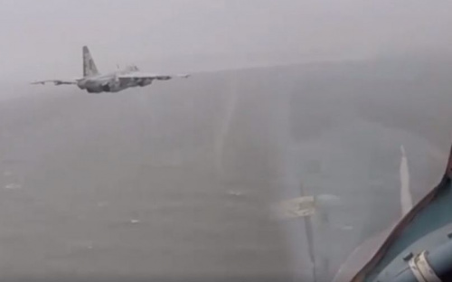 По тревоге в небо над Азовским морем поднялись штурмовики Су-25 (ФОТО+ВИДЕО)
