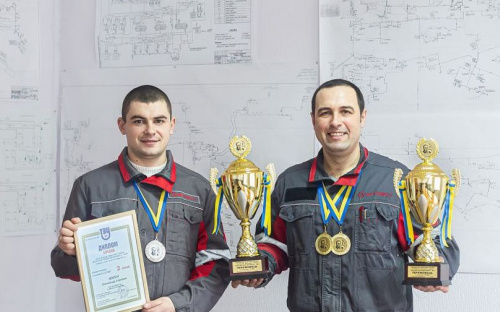 Мариупольские металлурги завоевали призовые места на всеукраинском конкурсе сварщиков