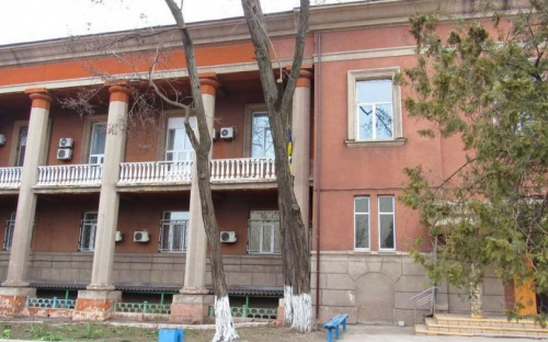 В Мариуполе планируют отремонтировать единственную водолечебницу?